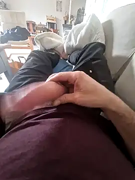 Snapshot of MarkBigDick35 chatting on 12-06-24, 02:22 MarkBigDick35 online show from 12-06-24, 02:22