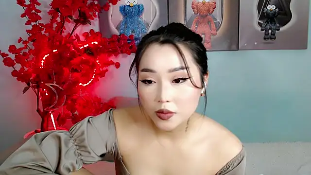 Snapshot of ichiben chatting on 02-25-26, 10:42 ichiben online show from 02-25-26, 10:42