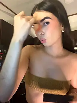 Coralinee 01 online show from 11-25-25, 12:33