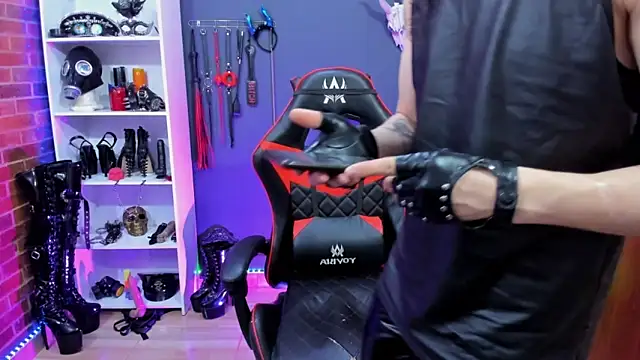 daven56 online show from 12-16-25, 07:18