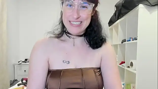 emmita69  online show from 01-15-26, 05:11