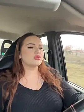 Snapshot of leila_beayte_ chatting on 03-15-25, 12:34 leila beayte online show from 03-15-25, 12:34