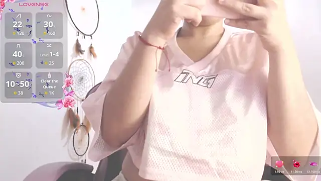 Amara18  online show from 11-29-25, 02:34