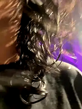 Amareto  online show from 12-15-25, 11:16