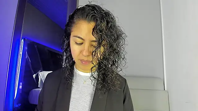 Amareto  online show from 02-25-26, 11:21