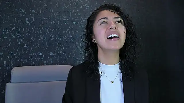 Amareto  online show from 01-15-26, 09:56