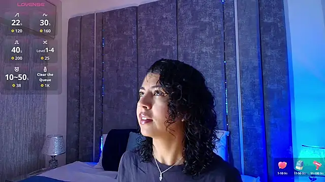 Snapshot of Amareto_ chatting on 09-16-25, 10:27 Amareto online show from 09-16-25, 10:27