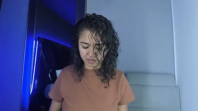 Amareto  online show from 04-06-26, 10:05