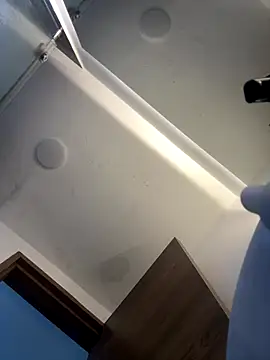 Amareto  online show from 12-21-25, 11:12