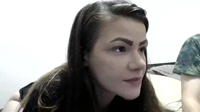 linsnextdoor26 online show from 10-17-25, 05:00