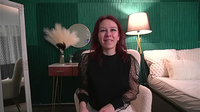 HaileyMoonn online show from 02-14-26, 05:07