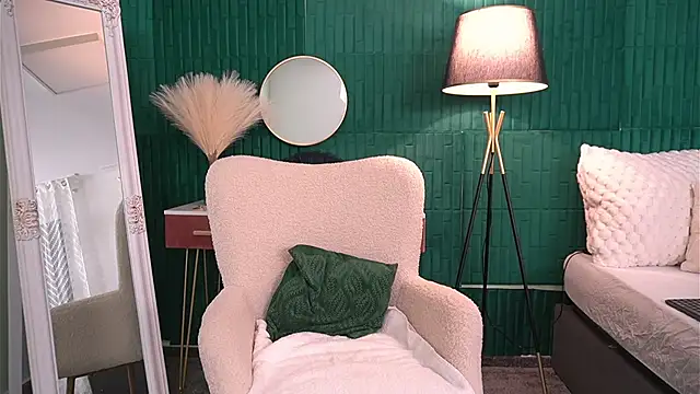 HaileyMoonn online show from 11-07-25, 05:01