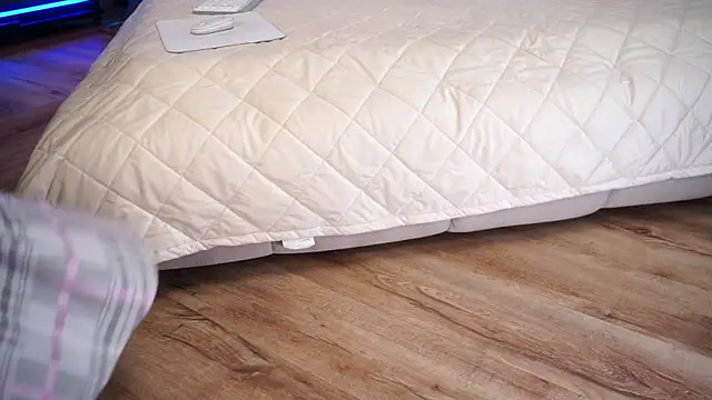 NovaMaria online show from 11-04-25, 08:40