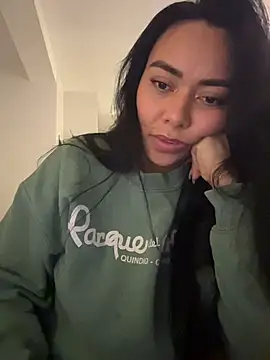 PetitLumiere online show from 11-15-25, 06:06