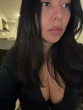 PetitLumiere online show from 03-09-26, 04:05