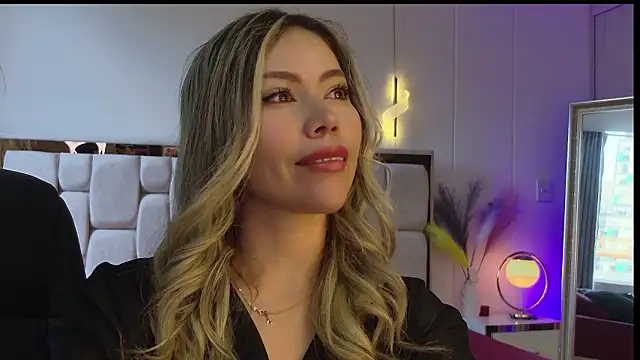 Ammy Castro online show from 02-21-26, 09:17