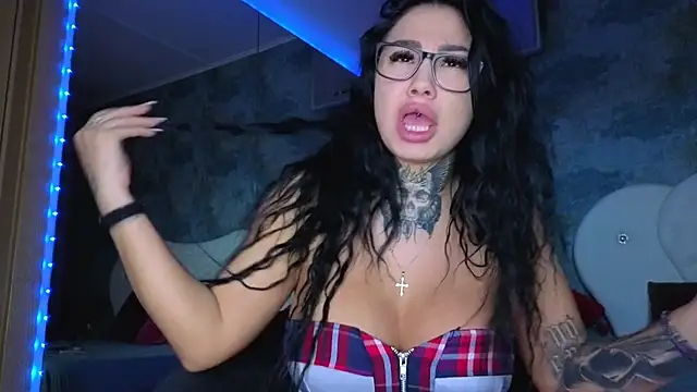 AngellBlackX online show from 10-28-25, 09:30