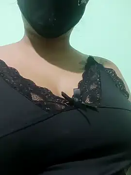 Kunchiii online show from 03-22-26, 03:02