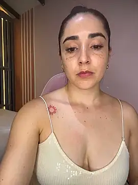 Victoria-And1 online show from 02-17-26, 01:36