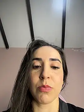 Victoria-And1 online show from 04-14-26, 01:10