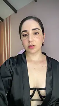 Victoria-And1 online show from 11-14-25, 01:20