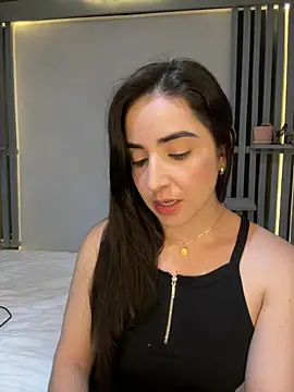 Snapshot of Victoria-And1 chatting on 03-19-25, 01:21 Victoria-And1 online show from 03-19-25, 01:21