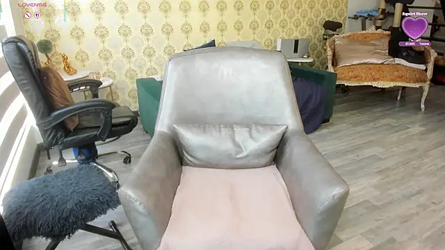  angelina class 7 online show from 10-30-25, 03:31