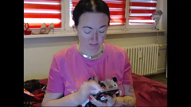 Alexie33 online show from 04-07-26, 08:27