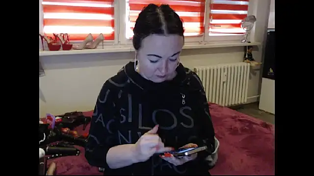 Alexie33 online show from 04-08-26, 12:50