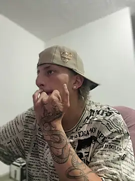 Snapshot of Scott_sex7 chatting on 02-24-26, 12:33 Scott sex7 online show from 02-24-26, 12:33