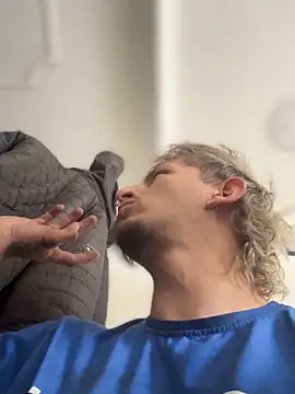 Snapshot of Scott_sex7 chatting on 02-17-26, 05:10 Scott sex7 online show from 02-17-26, 05:10