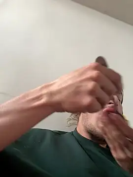 Snapshot of Scott_sex7 chatting on 02-28-26, 07:02 Scott sex7 online show from 02-28-26, 07:02