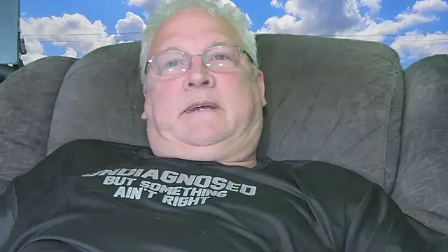 ButtCrackShowing-OOPS online show from 05-15-26, 03:04