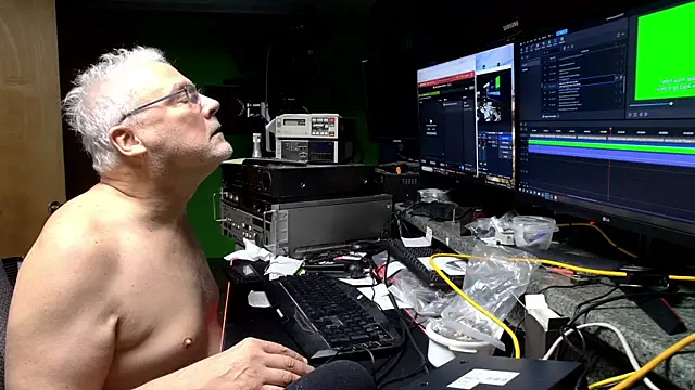 ButtCrackShowing-OOPS online show from 04-24-26, 02:13