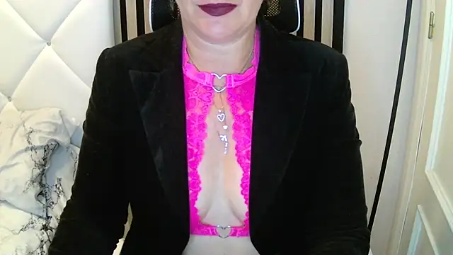 xxNoeliaxx online show from 12-16-25, 07:45