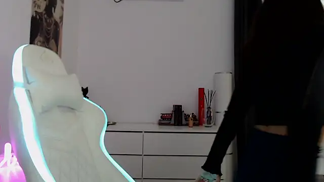 Simply the best online show from 11-19-25, 02:06