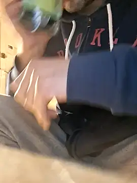 molozeb online show from 12-22-25, 07:19