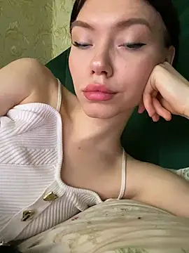 Lisaaa Alisa online show from 01-12-26, 05:14