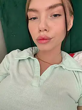 Lisaaa Alisa online show from 05-28-26, 04:20