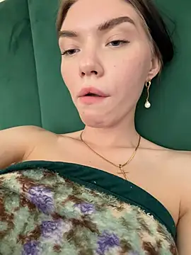 Lisaaa Alisa online show from 05-04-26, 11:13