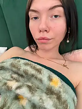 Lisaaa Alisa online show from 04-06-26, 10:16