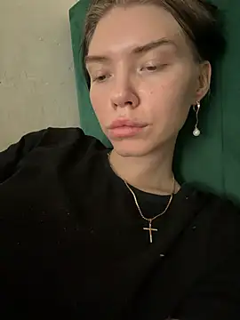 Lisaaa Alisa online show from 05-17-26, 09:20