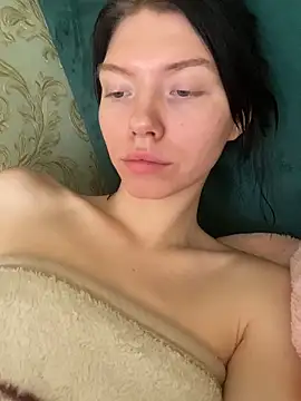 Lisaaa Alisa online show from 11-18-25, 03:54