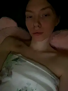 Lisaaa Alisa online show from 11-21-25, 04:11