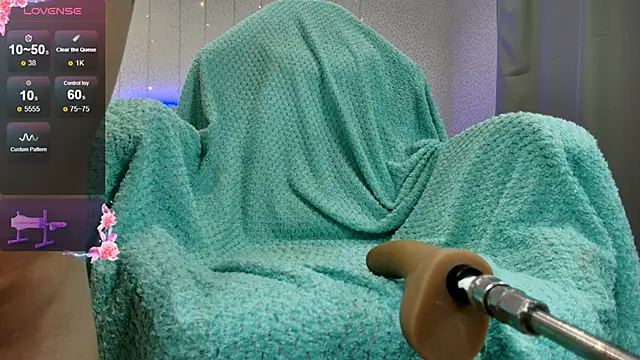 Snapshot of oliviiaa chatting on 01-13-26, 01:20 oliviiaa online show from 01-13-26, 01:20