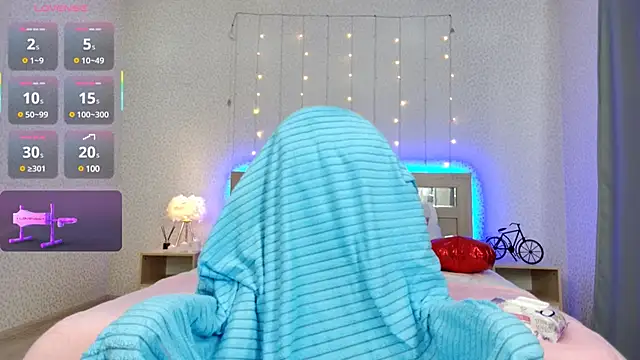 Snapshot of oliviiaa chatting on 03-12-25, 02:20 oliviiaa online show from 03-12-25, 02:20