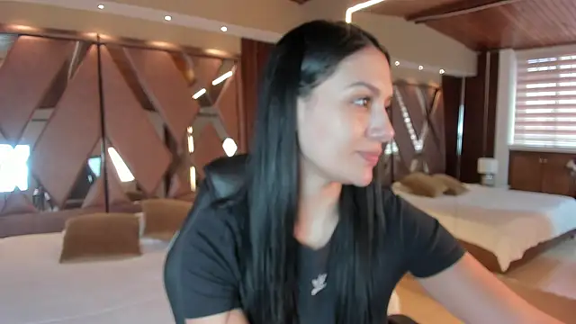 carina rossi online show from 09-25-25, 12:44