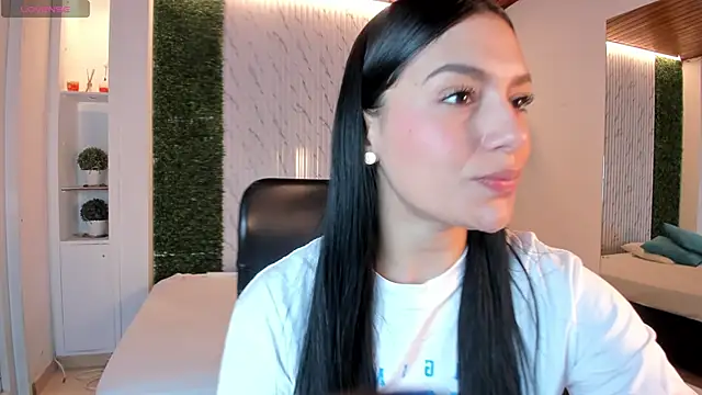 carina rossi online show from 11-15-25, 12:20