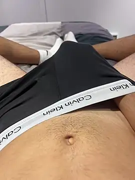 h0rnyguy001 online show from 09-30-25, 09:54