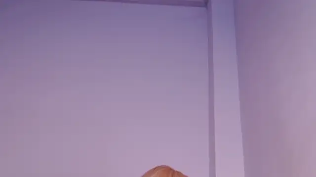 caarlywhitee online show from 10-25-25, 10:10